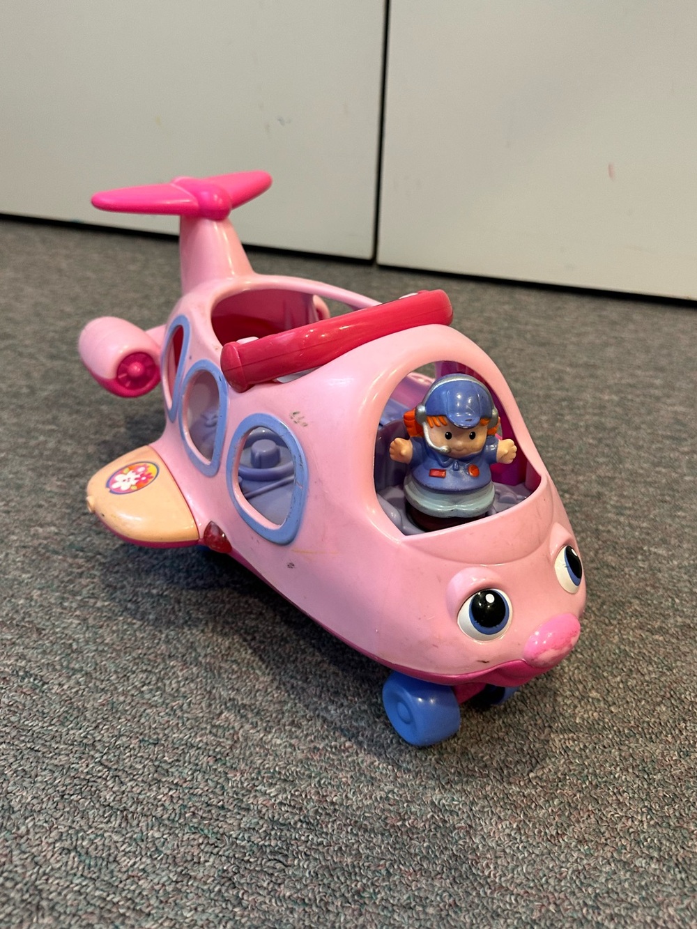 Vintage 2005 Fisher-Price Little People Lil' Movers Pink Airplane toy & Pilot